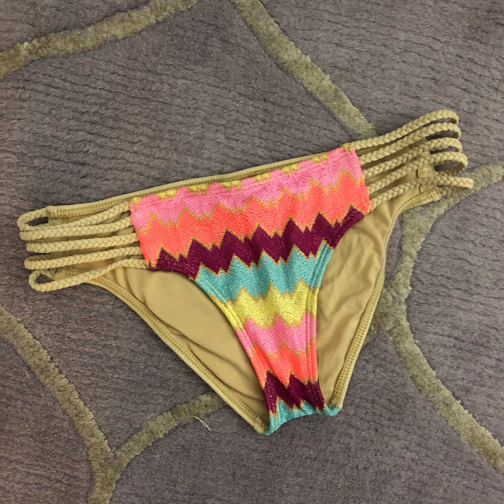 [Luli Fama] La Fama Full Coverage Bottom